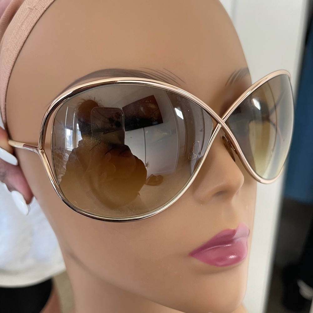 TOM FORD AUTHENTIC SUN GLASSES